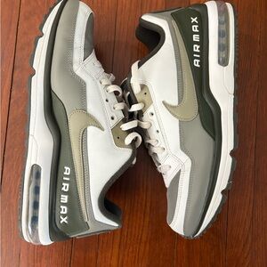 Nike Air Max Men's Sneakers - White and Olive never worn!